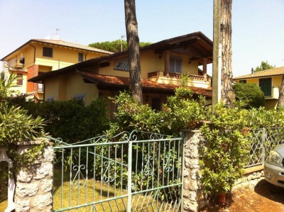 vendita immobili versilia Terratetto  Pietrasanta  Marina di Pietrasanta