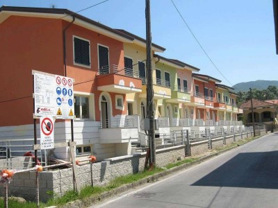 Casa a schiera - Lucca - Ponte s.Pietro