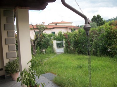 24926-pietrasanta-centro-pietrasanta-vendita-villa-a-schiera