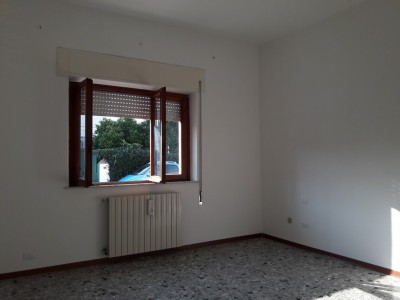 24955-torre-del-lago-mare-viareggio-vendita-villa